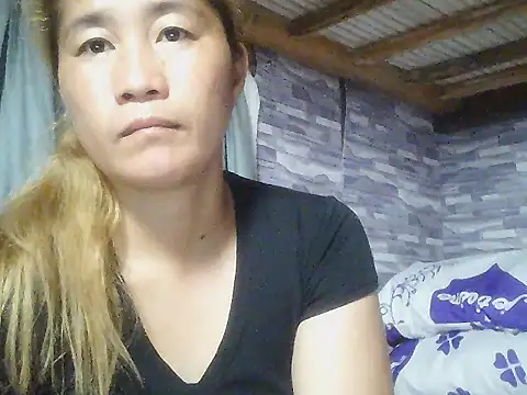 lovelyxxx88 online show from January 15, 7:35 am