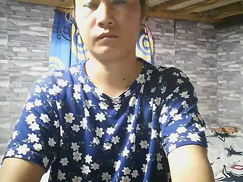 Snapshot of lovelyxxx88 chatting on March 3, 12:28 am lovelyxxx88 online show from March 3, 12:28 am