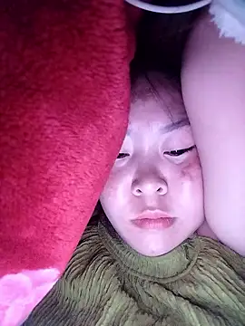 feli-00 online show from January 13, 11:43 pm