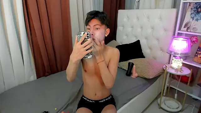 urtwinkbrixz online show from March 20, 5:12 am