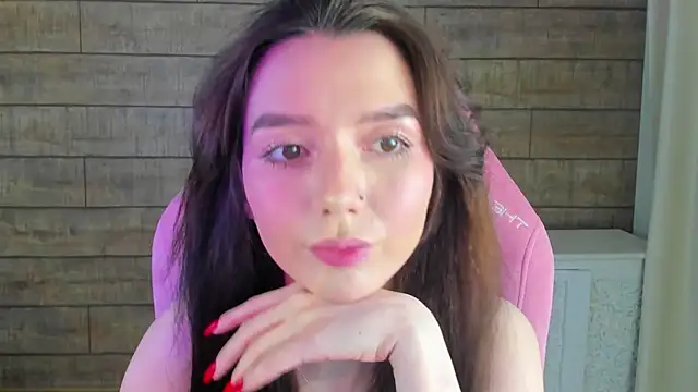 VanessaVienne online show from March 23, 4:33 pm