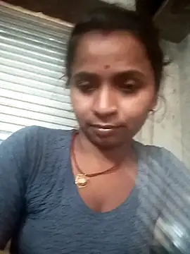 Snapshot of Hirdesh_sahu chatting on May 15, 5:03 am Hirdesh sahu online show from May 15, 5:03 am