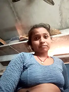 Snapshot of Hirdesh_sahu chatting on June 18, 9:14 am Hirdesh sahu online show from June 18, 9:14 am