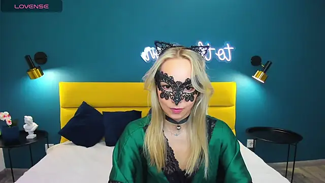 DaisyMellifluous online show from January 17, 8:41 am