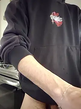 Snapshot of elimystxo chatting on January 10, 10:14 pm elimystxo online show from January 10, 10:14 pm