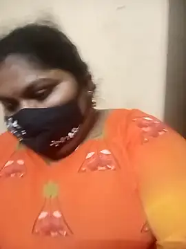 misammahyd online show from February 18, 5:42 pm