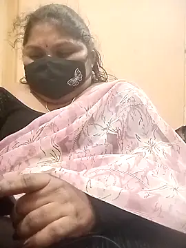 misammahyd online show from February 21, 6:20 pm