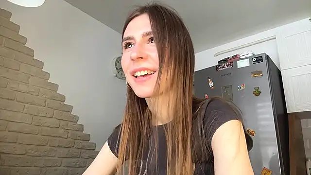 ElsieKuhlmann online show from February 28, 6:14 am