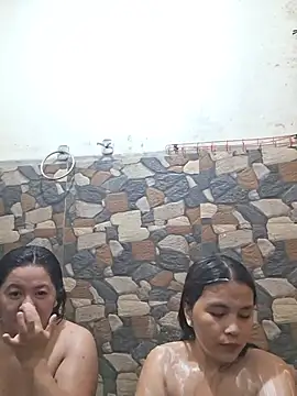 Seductive Two0205 online show from August 2, 6:17 pm