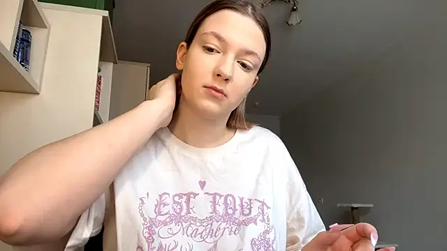 Snapshot of JammieMickiewicz chatting on February 18, 8:10 am JammieMickiewicz online show from February 18, 8:10 am