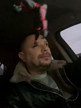 Snapshot of borisfen4ik chatting on January 14, 2:23 pm borisfen4ik online show from January 14, 2:23 pm