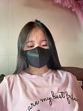 Snapshot of Gwen879 chatting on January 10, 1:46 pm Gwen879 online show from January 10, 1:46 pm