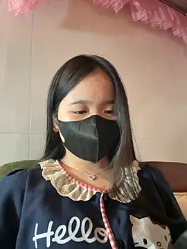 Snapshot of Gwen879 chatting on January 13, 2:11 pm Gwen879 online show from January 13, 2:11 pm