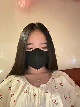 Gwen879 online show from March 10, 2:05 am