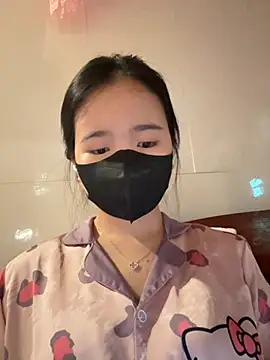 Gwen879 online show from March 30, 1:06 am