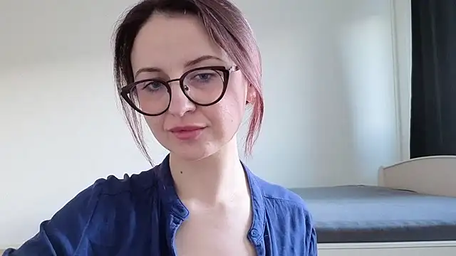 Satin Sin online show from April 7, 5:13 pm