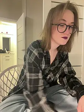 Persephone Kore online show from January 15, 7:17 pm