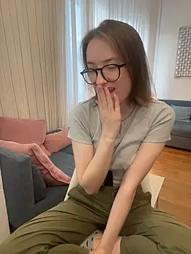 Snapshot of Persephone_Kore chatting on June 17, 5:14 pm Persephone Kore online show from June 17, 5:14 pm