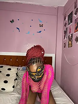 Snapshot of thakhiii3 chatting on February 21, 2:34 am thakhiii3 online show from February 21, 2:34 am