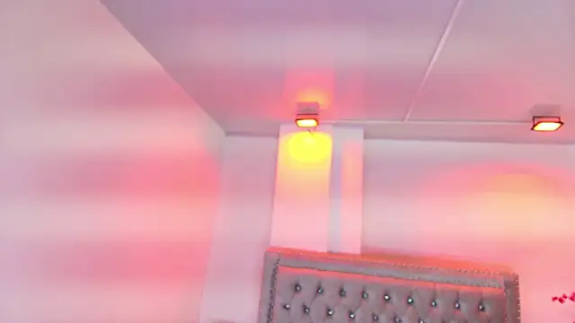 Lilith tayylor online show from February 7, 11:36 am