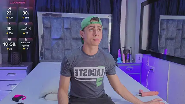 LeoMonnroe online show from April 10, 7:18 pm