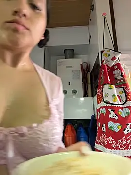 Veronica Wins  online show from March 22, 6:11 pm