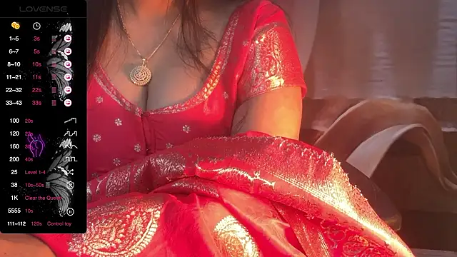 Snapshot of farfarwa chatting on February 14, 10:45 am farfarwa online show from February 14, 10:45 am