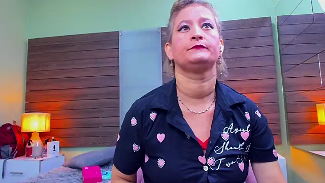 Hadde multisquirt online show from April 15, 12:56 pm