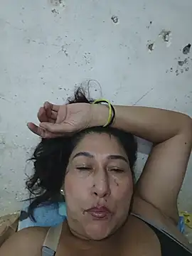 Snapshot of PatriciaGrajales chatting on June 20, 6:44 pm PatriciaGrajales online show from June 20, 6:44 pm