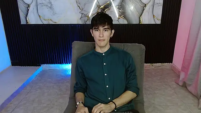 dav veed online show from January 12, 12:32 pm