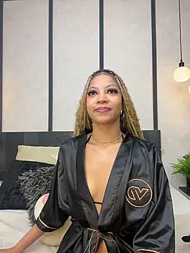 JenniferHillss online show from January 15, 7:50 pm