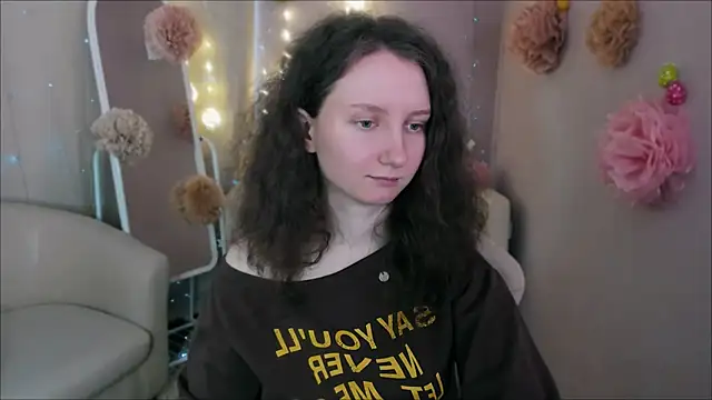 SunshineBlaze online show from April 4, 5:38 am