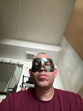 July Cubita online show from February 28, 2:18 pm