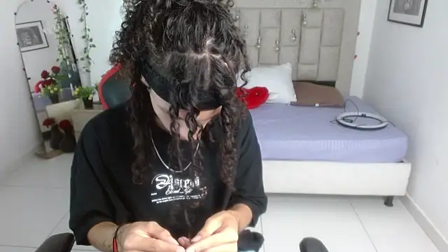 Axel fox77 online show from June 1, 1:07 am