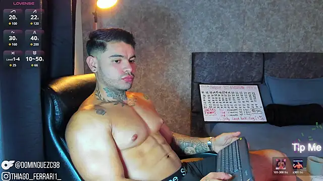 Snapshot of thiago_ferrari_ chatting on July 4, 11:22 pm thiago ferrari online show from July 4, 11:22 pm