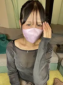 Snapshot of _sakusaku_panda chatting on May 21, 1:07 pm sakusaku panda online show from May 21, 1:07 pm