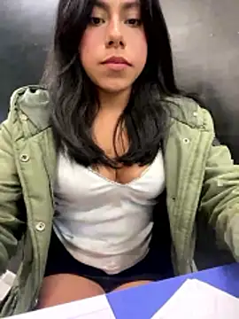 katerinnn99 online show from January 14, 10:25 pm