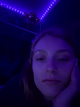 emmathatgirl online show from January 9, 4:48 am