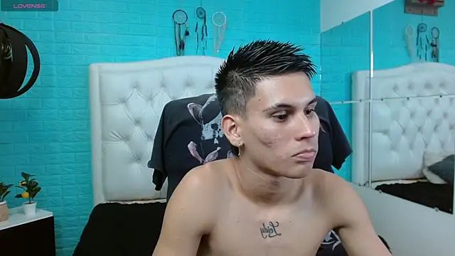 paullcb online show from February 11, 4:06 am