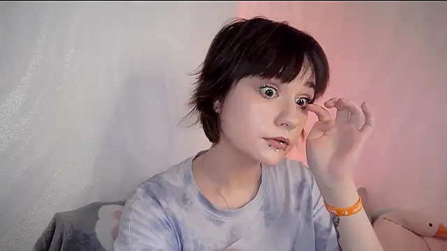 UwuJudy Osas online show from March 5, 9:38 am