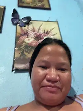 Snapshot of Hottie_Pussy chatting on June 5, 7:36 am Hottie Pussy online show from June 5, 7:36 am