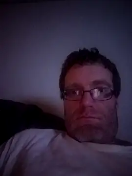 Snapshot of BoneyMoroney chatting on January 12, 2:39 am BoneyMoroney online show from January 12, 2:39 am