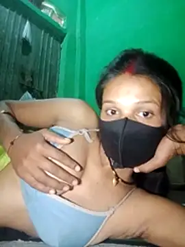 Cutie komal online show from January 10, 4:25 am