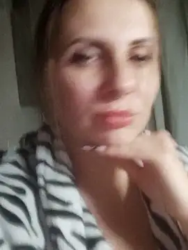 Kitty232425 online show from January 15, 7:50 pm