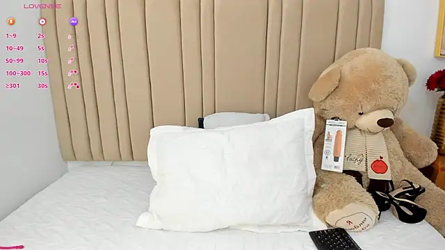 Snapshot of _seelena chatting on February 9, 12:20 pm seelena online show from February 9, 12:20 pm