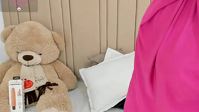 Snapshot of _seelena chatting on February 16, 12:12 pm seelena online show from February 16, 12:12 pm