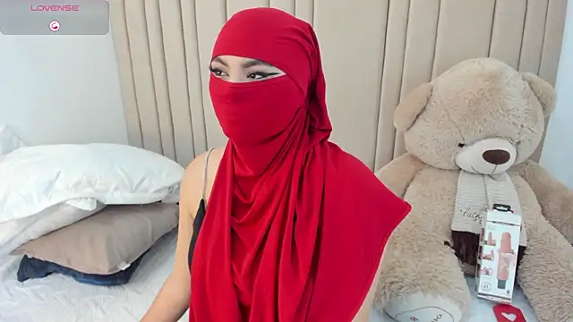 Snapshot of _seelena chatting on February 18, 12:34 pm seelena online show from February 18, 12:34 pm