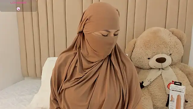 Snapshot of _seelena chatting on February 19, 12:45 pm seelena online show from February 19, 12:45 pm