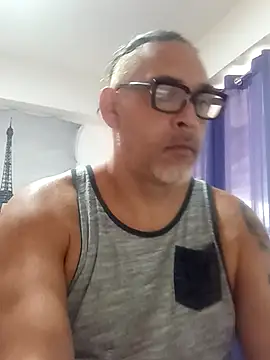 Snapshot of Big_vittollo chatting on March 4, 1:06 pm Big vittollo online show from March 4, 1:06 pm