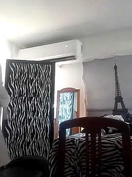 Snapshot of Big_vittollo chatting on March 7, 2:25 pm Big vittollo online show from March 7, 2:25 pm